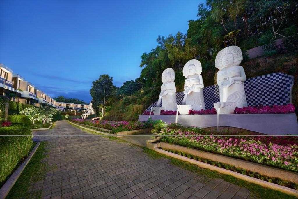 Affordable 1 Bedroom Private With Infinity Pool In Villa *